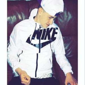 Meet your Posher, Ian